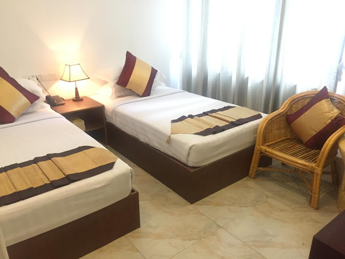 Hotel Sunny Мандалей Екстериор снимка