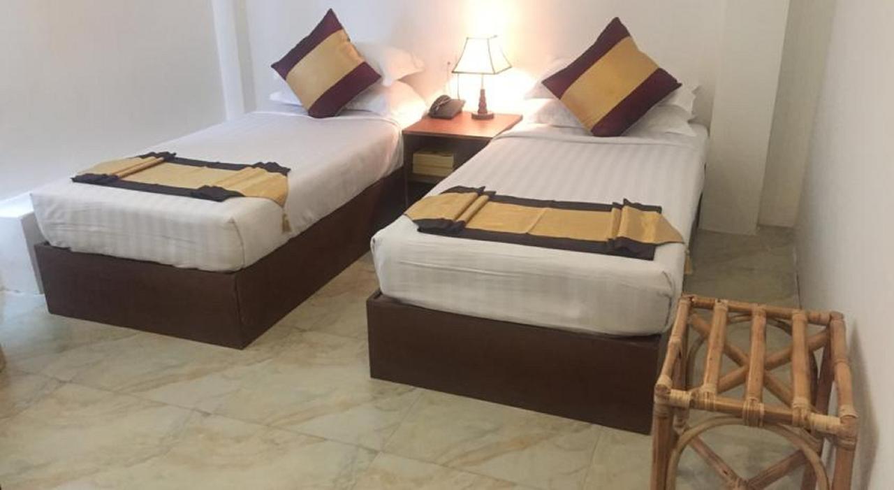 Hotel Sunny Мандалей Екстериор снимка
