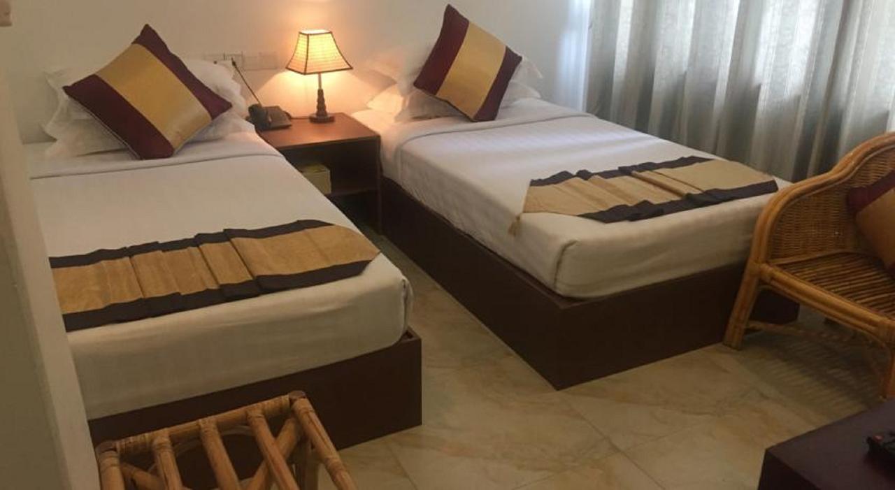 Hotel Sunny Мандалей Екстериор снимка
