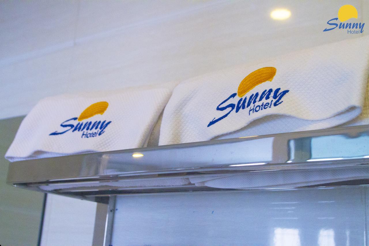 Hotel Sunny Мандалей Екстериор снимка