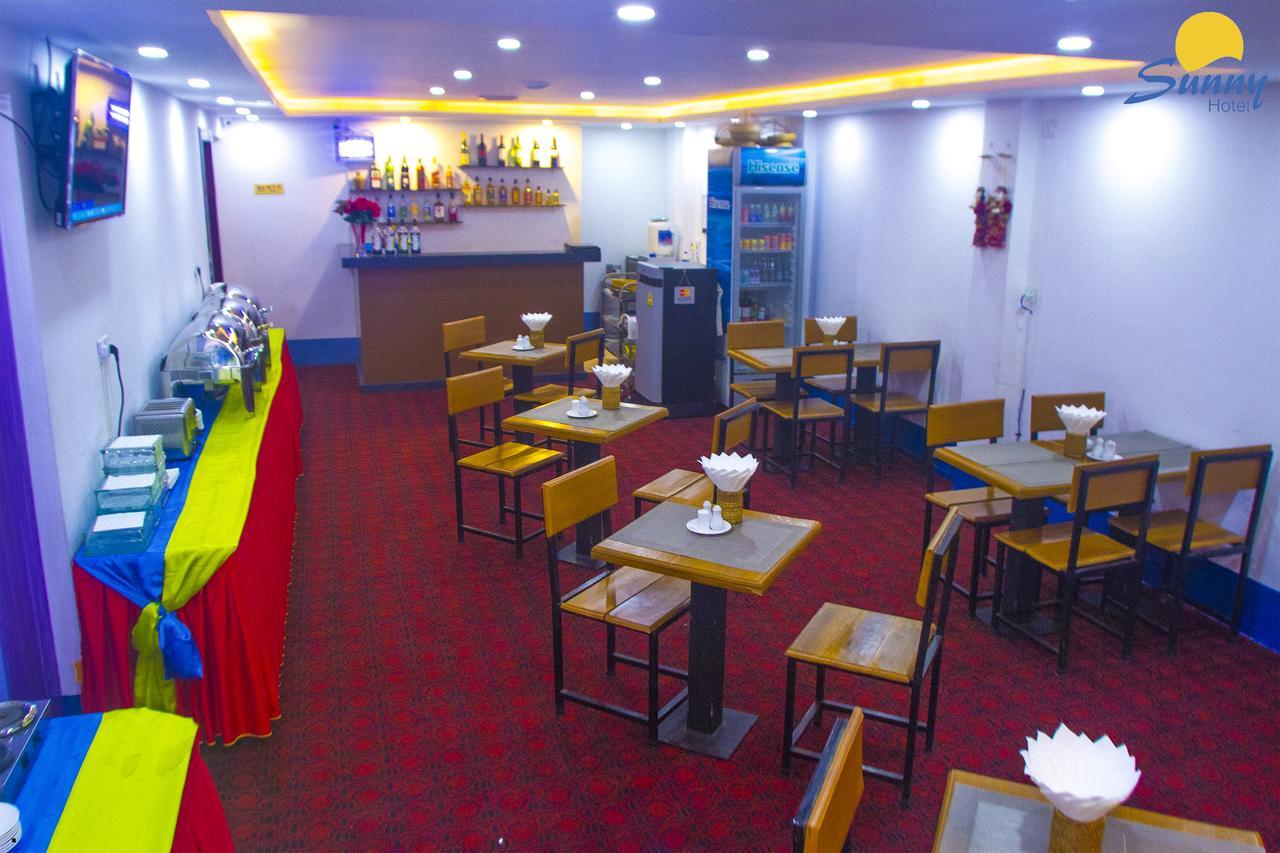 Hotel Sunny Мандалей Екстериор снимка