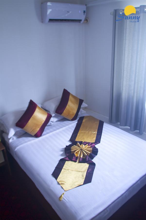 Hotel Sunny Мандалей Екстериор снимка